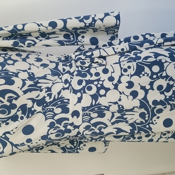 Wrap Around Floral Dress - Picture 6 of 16